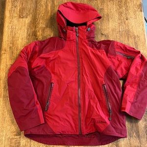 L.L. Bean waterproof winter ski coat. Red. Women Medium Petite.